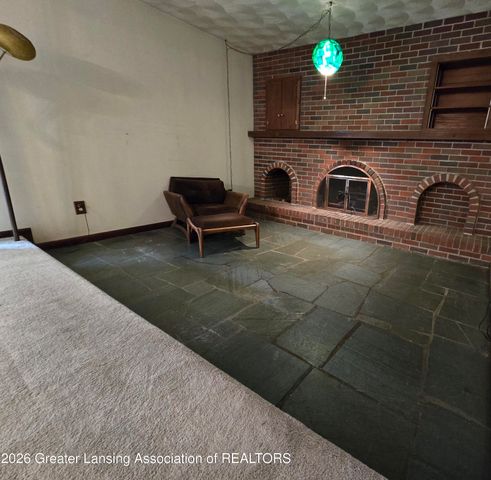 2407 W Clark Road, Lansing, MI 48906