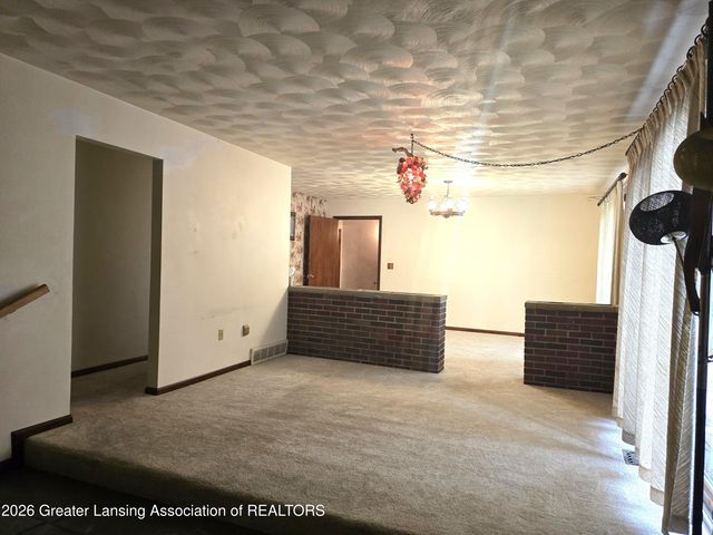 2407 W Clark Road, Lansing, MI 48906