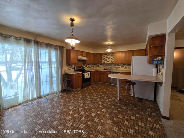 2407 W Clark Road, Lansing, MI 48906