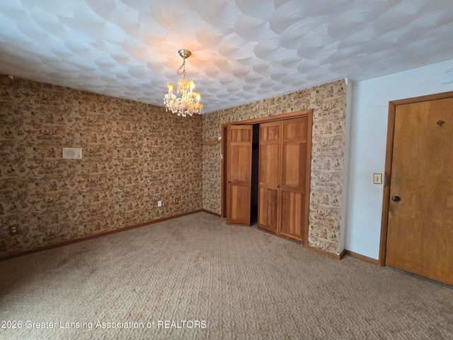 2407 W Clark Road, Lansing, MI 48906