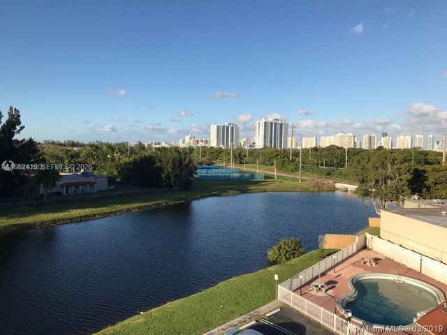 16465 NE 22nd Ave 619, North Miami Beach, FL 33160