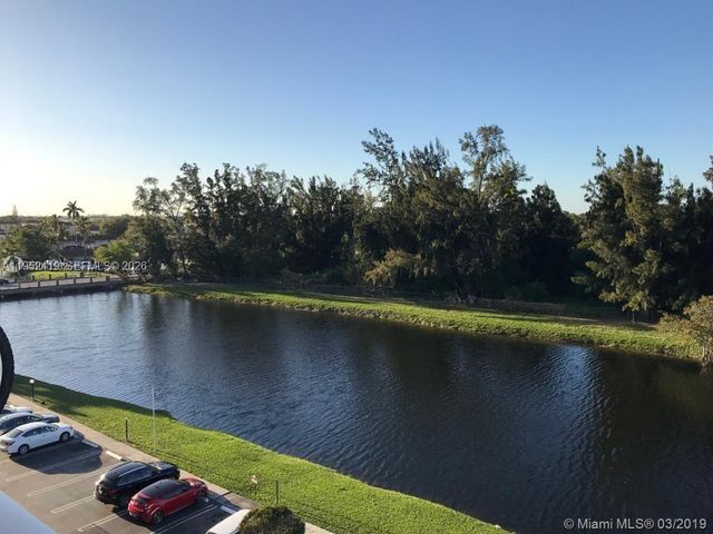 16465 NE 22nd Ave 619, North Miami Beach, FL 33160