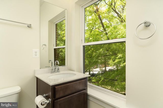 25 S BETHEL ST, Baltimore, MD 21231