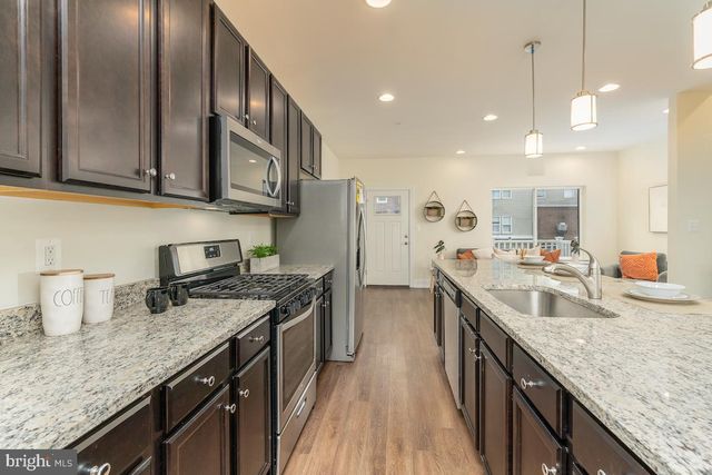 25 S BETHEL ST, Baltimore, MD 21231