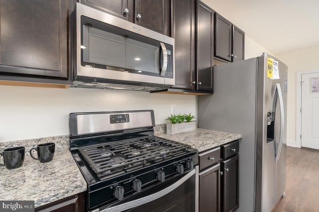 25 S BETHEL ST, Baltimore, MD 21231
