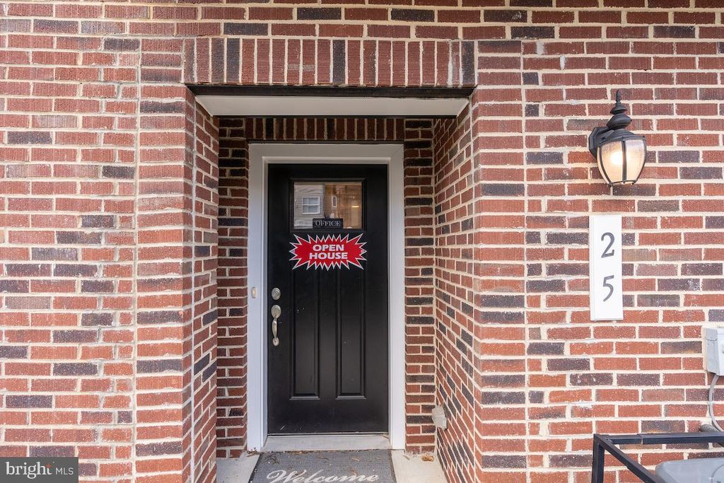 25 S BETHEL ST, Baltimore, MD 21231