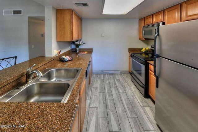 101 S Players Club Drive APT 10203, Tucson, AZ 85745