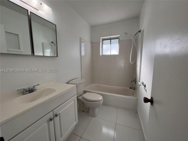 1431 S 14th Ave 207, Hollywood, FL 33020