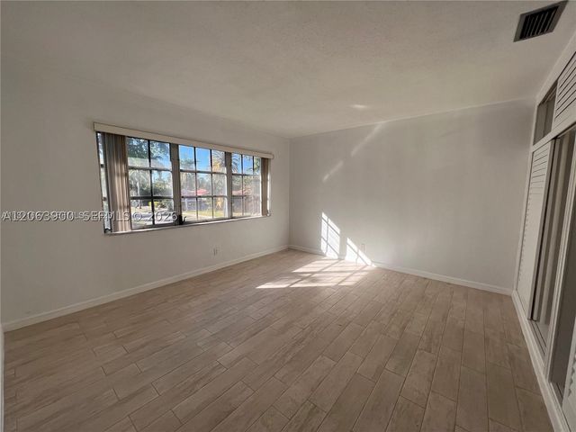 1431 S 14th Ave 207, Hollywood, FL 33020