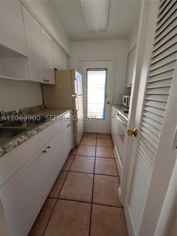 1431 S 14th Ave 207, Hollywood, FL 33020