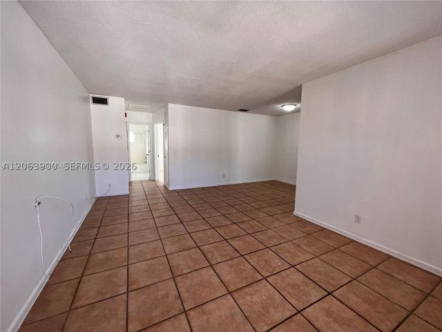 1431 S 14th Ave 207, Hollywood, FL 33020