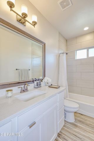 484 BINGLEY Place, El Paso, TX 79928