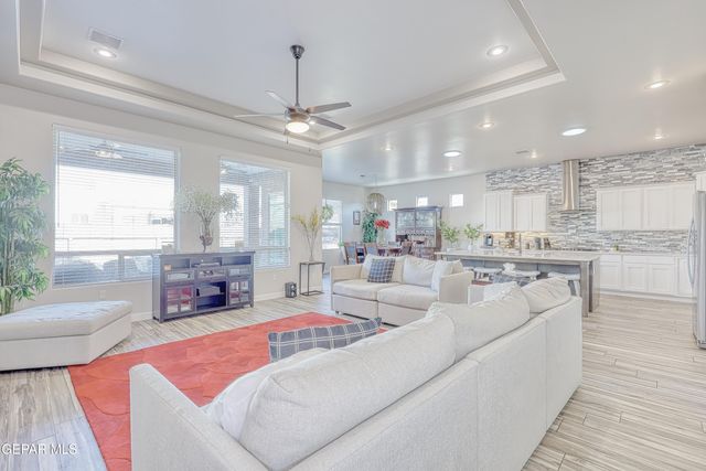 484 BINGLEY Place, El Paso, TX 79928