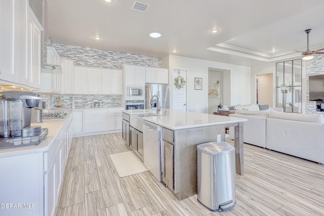 484 BINGLEY Place, El Paso, TX 79928