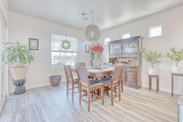 484 BINGLEY Place, El Paso, TX 79928