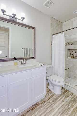 484 BINGLEY Place, El Paso, TX 79928