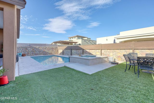 484 BINGLEY Place, El Paso, TX 79928