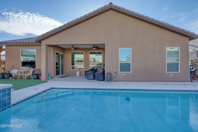 484 BINGLEY Place, El Paso, TX 79928