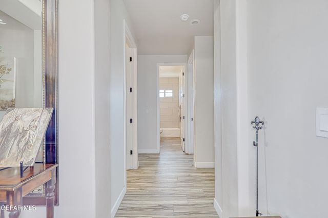 484 BINGLEY Place, El Paso, TX 79928