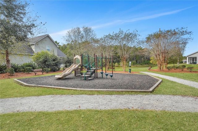 29 Kingswood Path, Bluffton, SC 29910