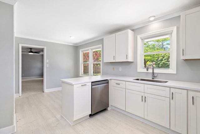 121 Lesesne Drive, Sumter, SC 29150
