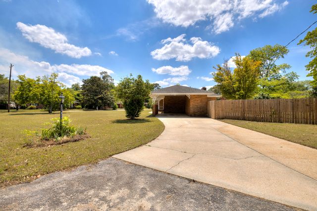 121 Lesesne Drive, Sumter, SC 29150