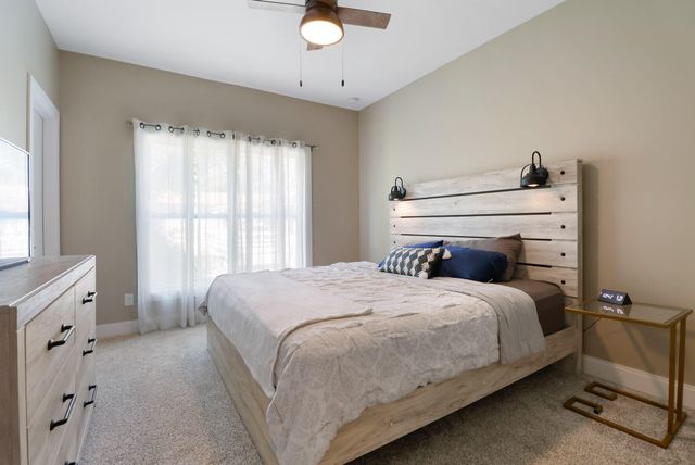 7747 Maple Avenue, Gary, IN 46403