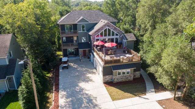 7747 Maple Avenue, Gary, IN 46403