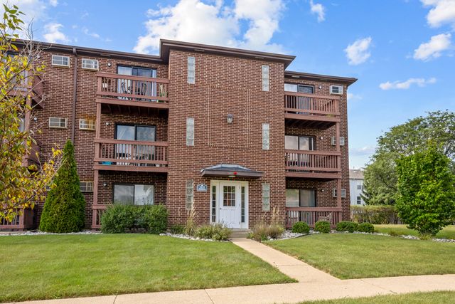 1110 Cedar Street 3B, Glendale Heights, IL 60139