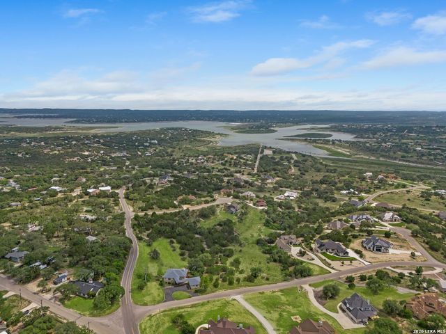 121 Secret, Spring Branch, TX 78070
