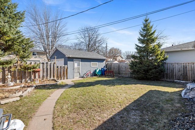 1629 Suburban Avenue, Saint Paul, MN 55106