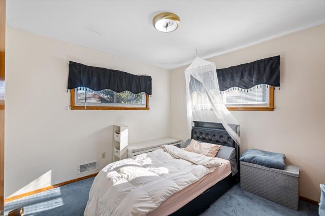 1629 Suburban Avenue, Saint Paul, MN 55106