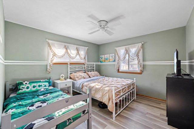 1629 Suburban Avenue, Saint Paul, MN 55106