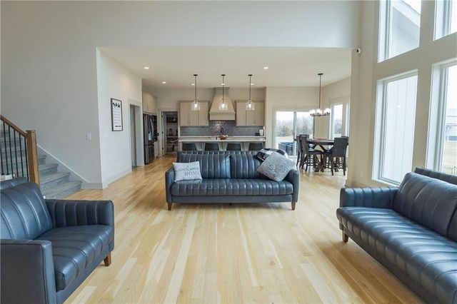 25060 159th Street, Leavenworth, KS 66048