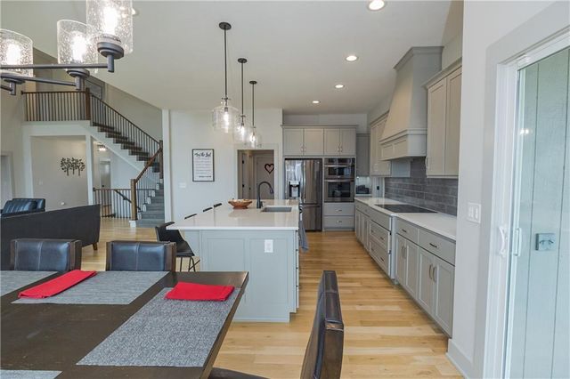 25060 159th Street, Leavenworth, KS 66048