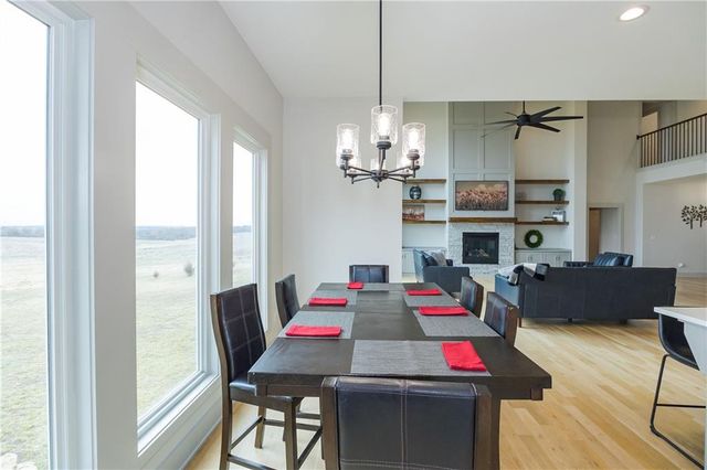 25060 159th Street, Leavenworth, KS 66048