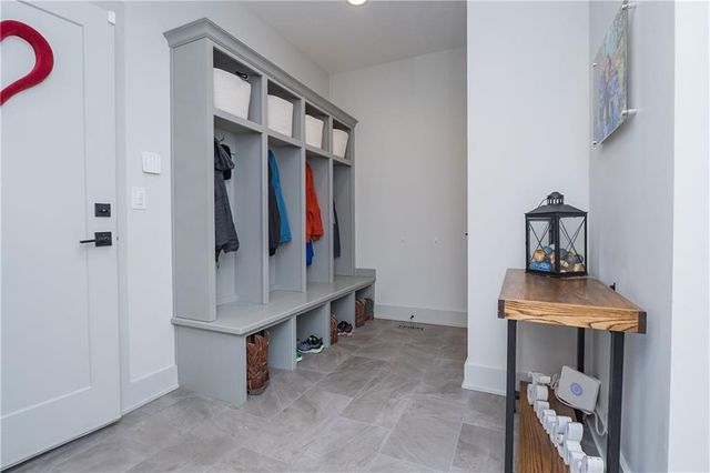 25060 159th Street, Leavenworth, KS 66048