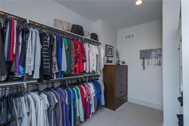 25060 159th Street, Leavenworth, KS 66048