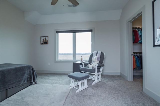 25060 159th Street, Leavenworth, KS 66048