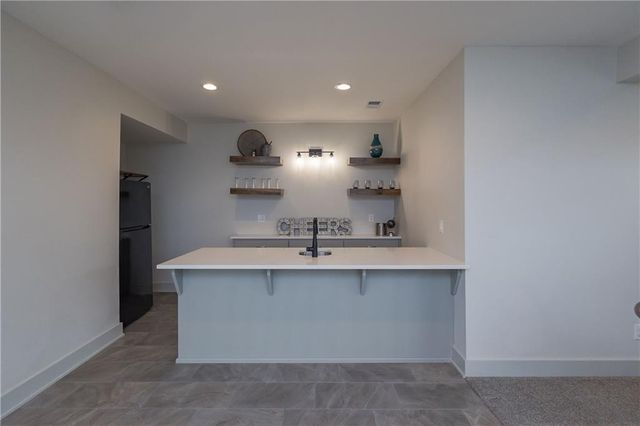 25060 159th Street, Leavenworth, KS 66048