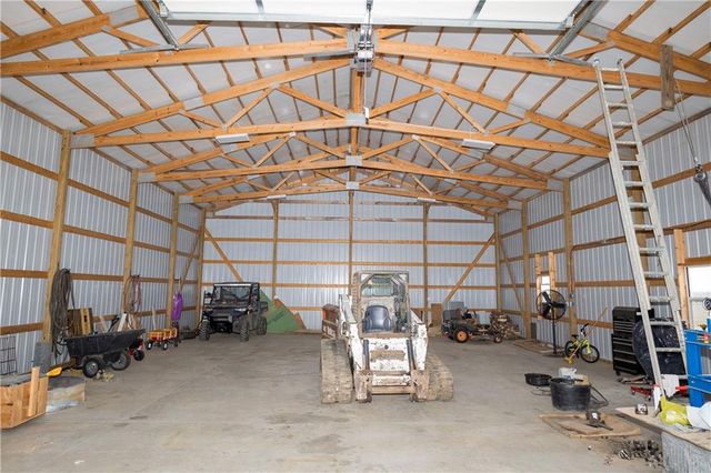 25060 159th Street, Leavenworth, KS 66048