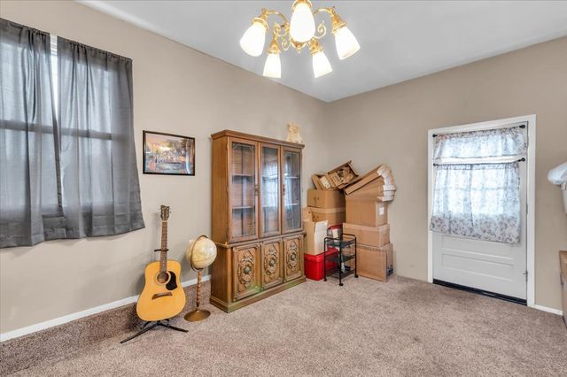 1001 Henley St, Decherd, TN 37324