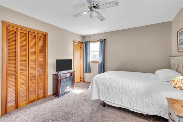 1001 Henley St, Decherd, TN 37324