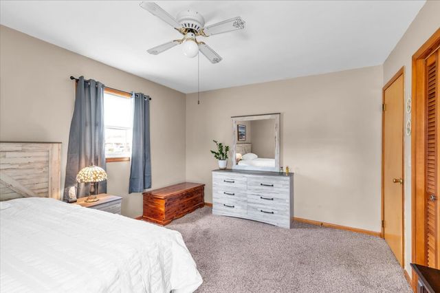 1001 Henley St, Decherd, TN 37324