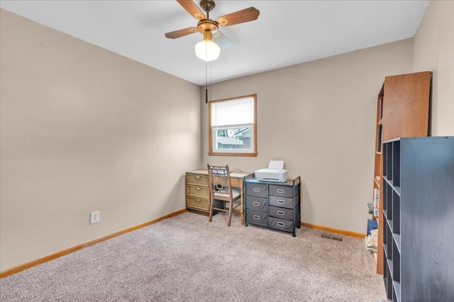 1001 Henley St, Decherd, TN 37324