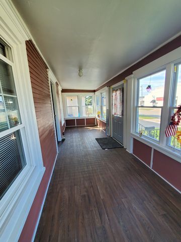 472 Clark Street, South Beloit, IL 61080