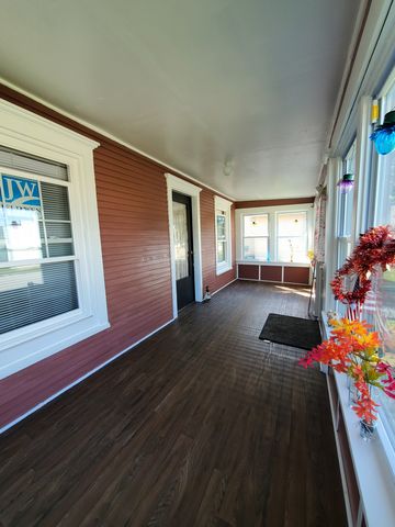 472 Clark Street, South Beloit, IL 61080