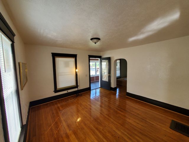 472 Clark Street, South Beloit, IL 61080