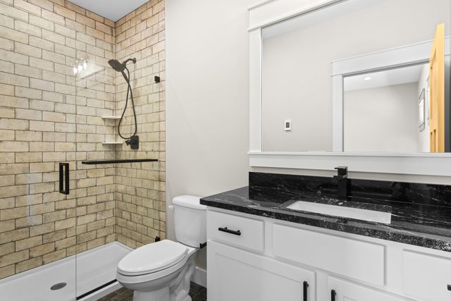 3680 Supply Road, Traverse City, MI 49696