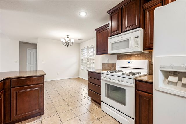 4181 W Mahogany Drive, Fayetteville, AR 72704